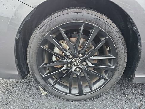 Used 2021 Toyota Camry XSE image 11