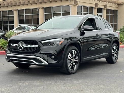 Used 2026 Mercedes-Benz GLA 250 image 4