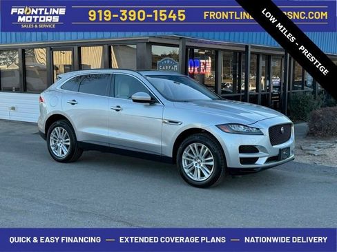 Used 2017 Jaguar F-PACE Prestige image 1