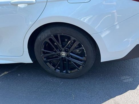 Certified 2025 Toyota Camry SE FWD image 10