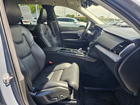 Used 2023 Volvo XC90 B6 Ultimate w/ Protection Package Premier AWD/4WD image 14