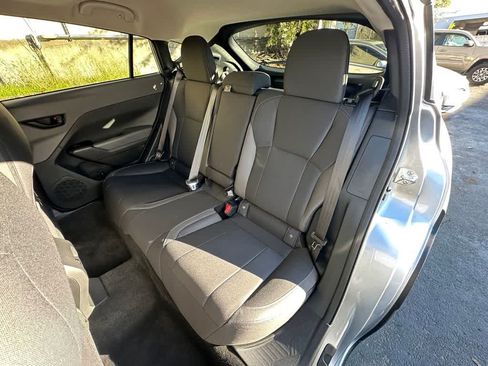 Used 2026 Subaru Crosstrek 2.5i Premium AWD/4WD image 14