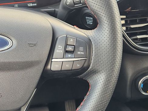 Certified 2025 Ford Escape ST-Line FWD image 27