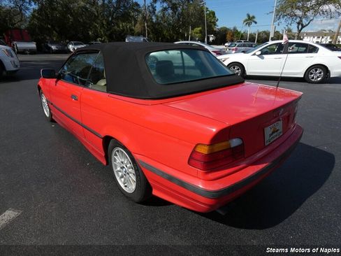 Used 1997 BMW 328i Convertible image 8