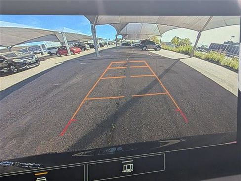 Used 2023 Chevrolet Blazer LT image 13