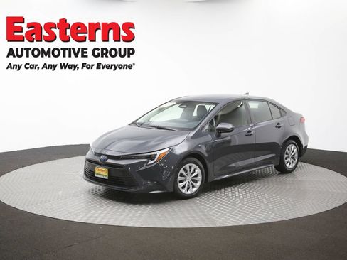 Used 2023 Toyota Corolla LE FWD image 54
