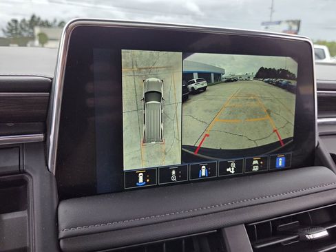 Certified 2023 Chevrolet Tahoe Z71 w/ Z71 Off-Road Package image 9