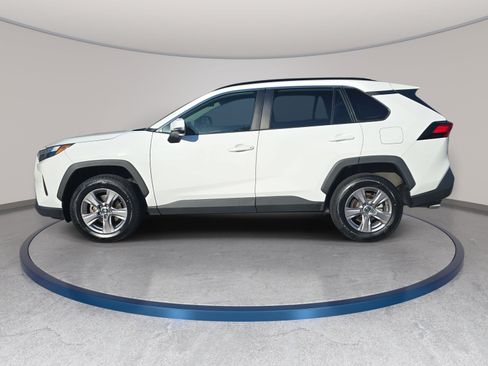 Used 2023 Toyota RAV4 XLE w/ Convenience Package FWD image 8