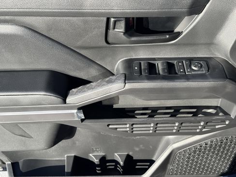 New 2026 Toyota Tacoma SR5 image 18