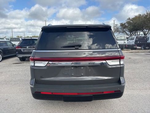 Used 2023 Lincoln Navigator Black Label image 6