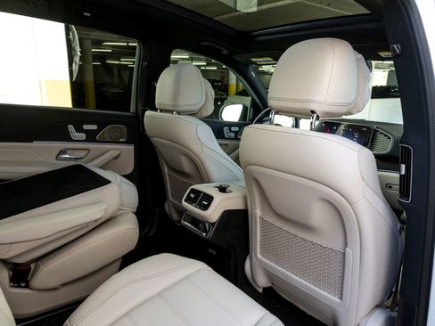 New 2025 Mercedes-Benz GLS 580 4MATIC image 26