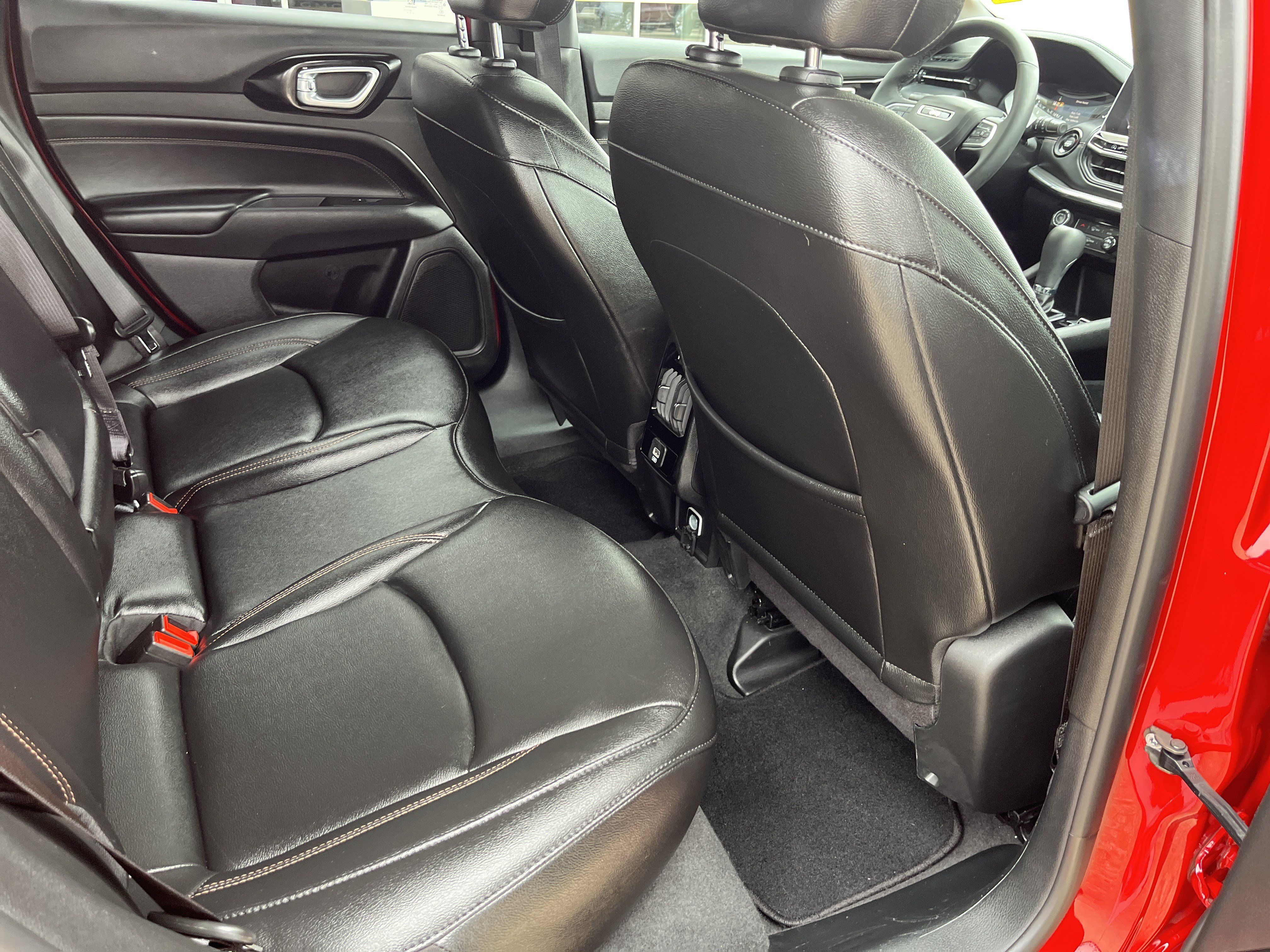 Used 2024 Jeep Compass Limited AWD/4WD image 15