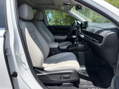 Used 2024 Honda CR-V EX-L image 29