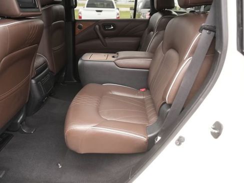 Used 2015 INFINITI QX80 Limited w/ All Season Package image 13