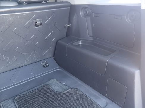 Used 2007 Toyota FJ Cruiser 4WD image 35