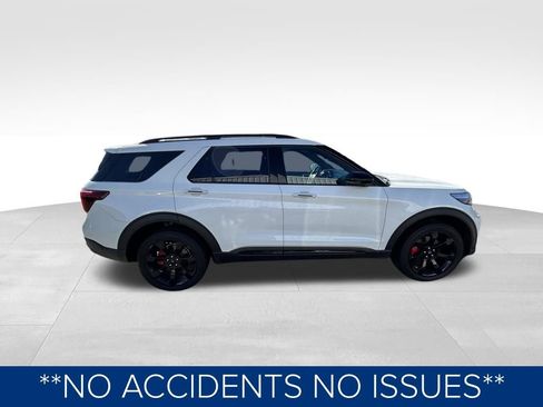 Used 2022 Ford Explorer ST w/ Equipment Group 401A image 3