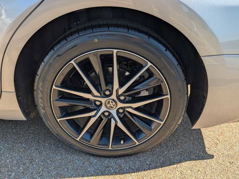 Used 2023 Toyota Camry SE image 26