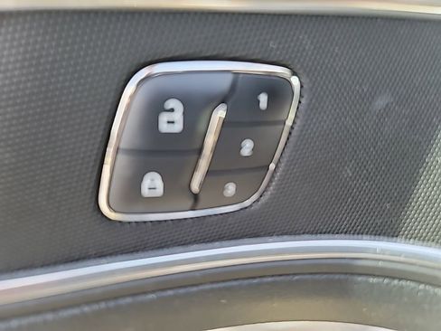 Used 2016 Ford Explorer Limited w/ Equipment Group 301A FWD image 12