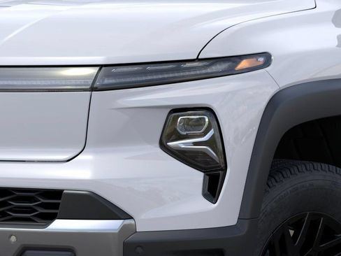 New 2026 Chevrolet Silverado EV LT AWD/4WD image 10