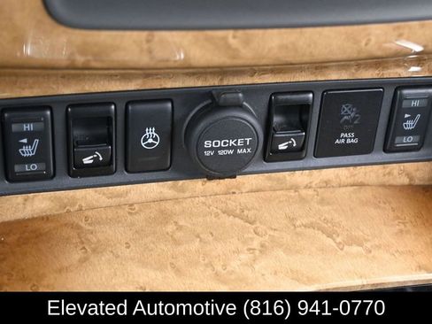 Used 2014 INFINITI QX80 4WD w/ Theater Package image 12