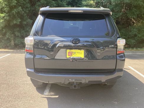 Certified 2024 Toyota 4Runner SR5 Premium w/ Moonroof Package AWD/4WD image 22