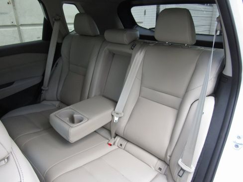 Used 2023 Nissan Rogue SL image 16