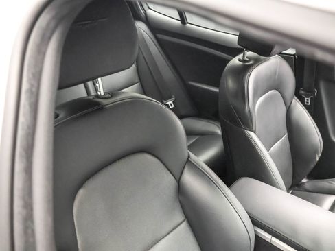 Used 2020 Kia Stinger GT image 32