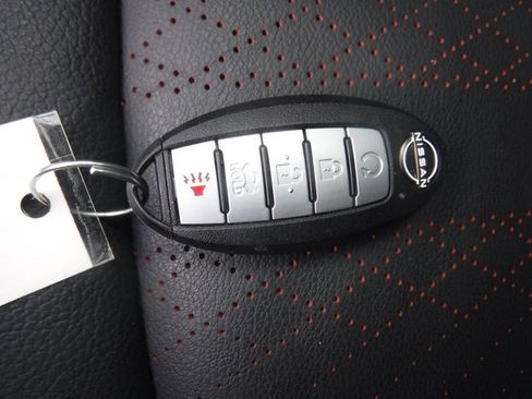 Used 2024 Nissan Altima 2.5 SR w/ SR Premium Package image 40