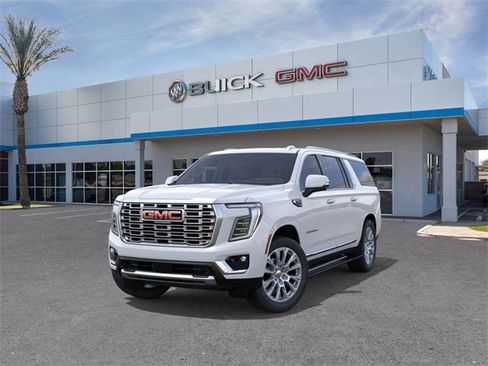 New 2026 GMC Yukon XL Denali image 8