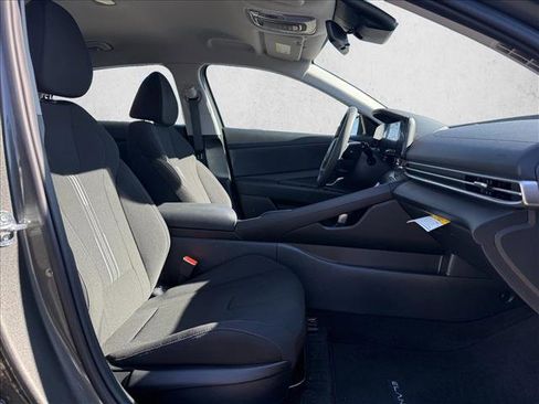 Certified 2024 Hyundai Elantra SEL FWD image 20