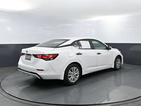 Used 2025 Nissan Sentra S FWD image 20