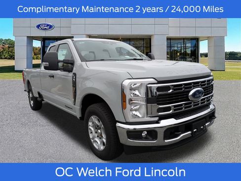 New 2026 Ford F250 XLT RWD image 3