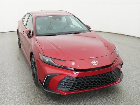New 2026 Toyota Camry SE FWD image 14