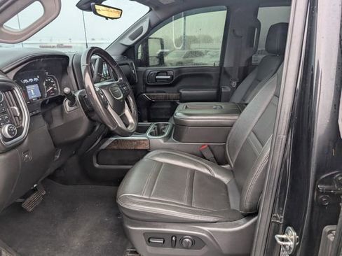 Used 2020 GMC Sierra 3500 Denali w/ Technology Package image 14