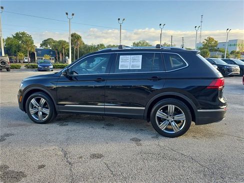 Used 2021 Volkswagen Tiguan SEL image 4