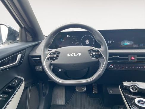 Used 2022 Kia EV6 GT-Line w/ GT-Line Suede Seat Package AWD/4WD image 12