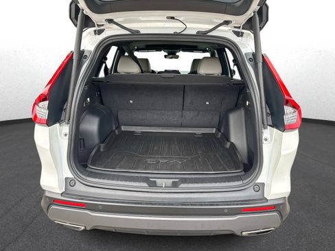 Used 2023 Honda CR-V Sport Touring image 11