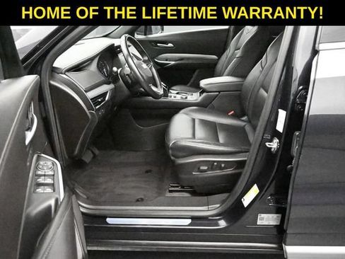Used 2023 Cadillac XT4 Premium Luxury AWD/4WD image 14
