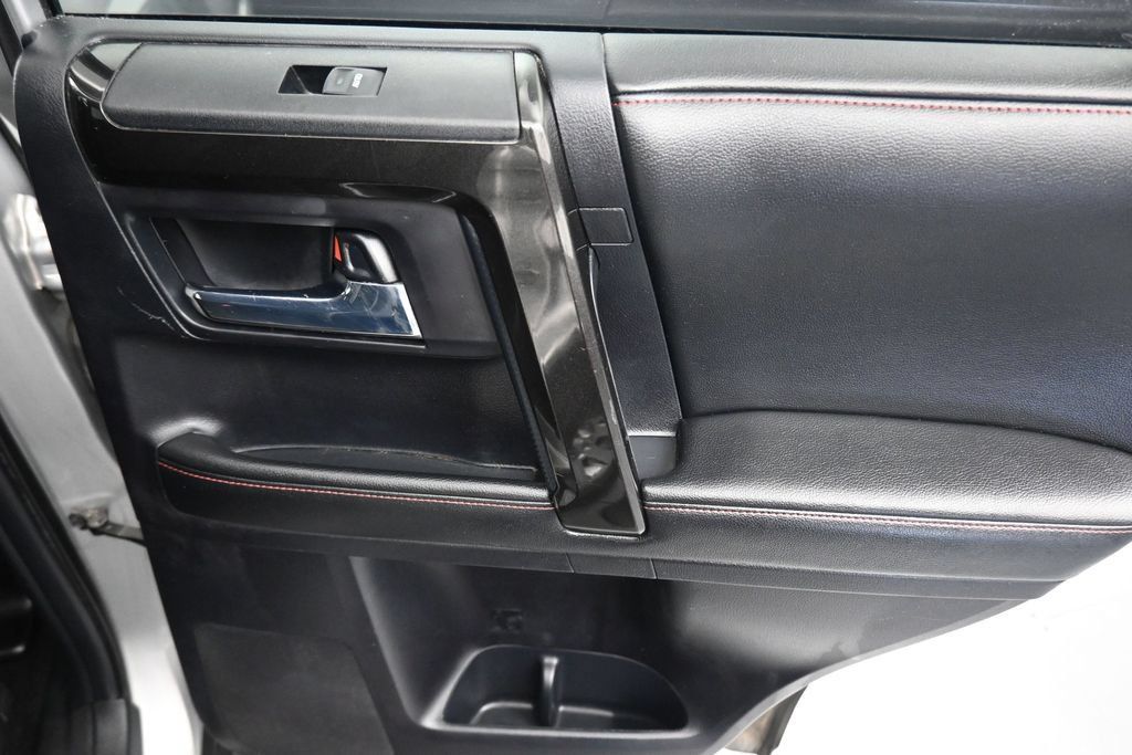 Used 2015 Toyota 4Runner Trail Premium AWD/4WD image 34