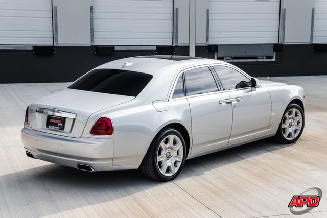 Used 2014 Rolls-Royce Ghost RWD image 3