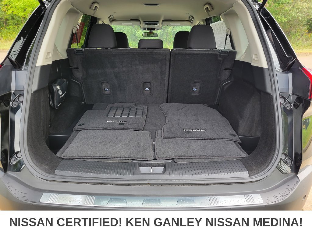 Certified 2023 Nissan Rogue SV AWD/4WD image 42