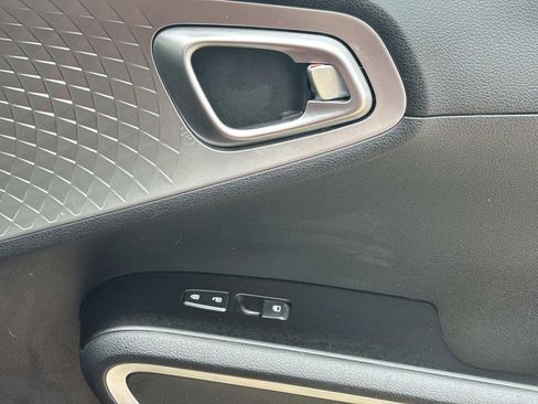 Used 2021 Kia Soul X-Line FWD image 14