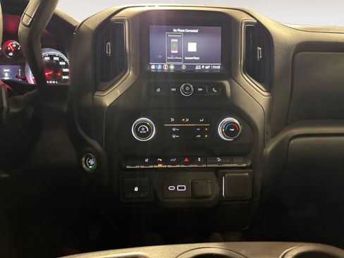 Used 2024 Chevrolet Silverado 2500 Custom w/ Custom Value Package AWD/4WD image 12