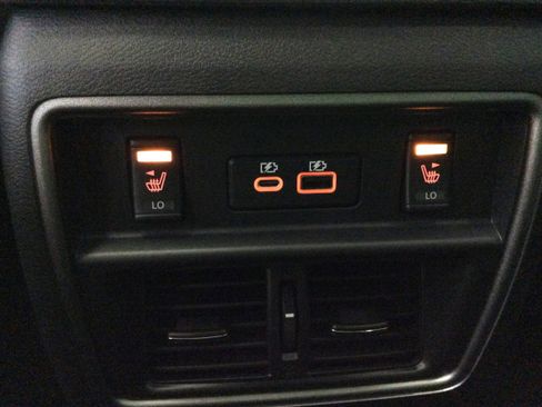 Used 2024 Nissan Murano Platinum w/ Cargo Package image 37