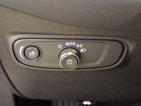Certified 2024 Chevrolet Equinox LS FWD image 26