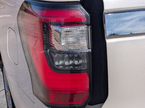 Used 2019 Ford Expedition Limited w/ Equipment Group 302A image 13