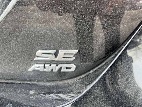 Used 2023 Toyota Camry SE image 8