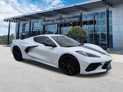 Used 2024 Chevrolet Corvette Stingray Coupe w/ Z51 Performance Package RWD image 2