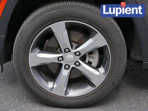 Used 2022 Jeep Grand Cherokee L Limited image 12