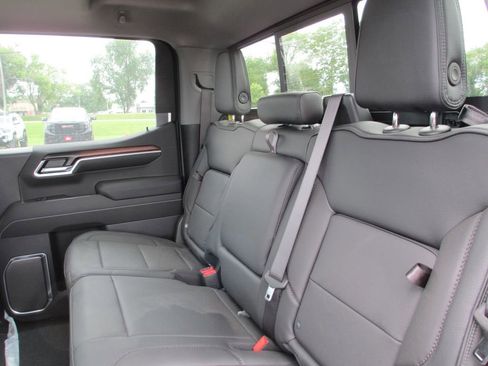 New 2026 GMC Sierra 1500 Denali AWD/4WD image 13
